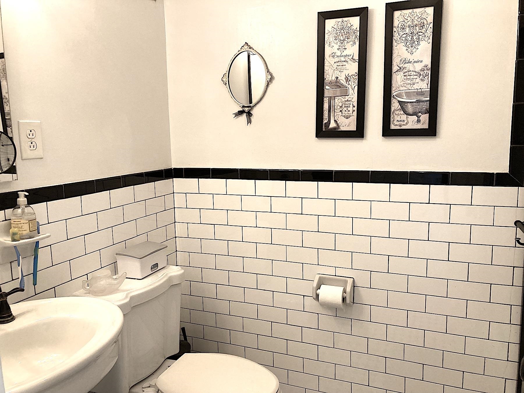 294 BARROW ST Unit: 4