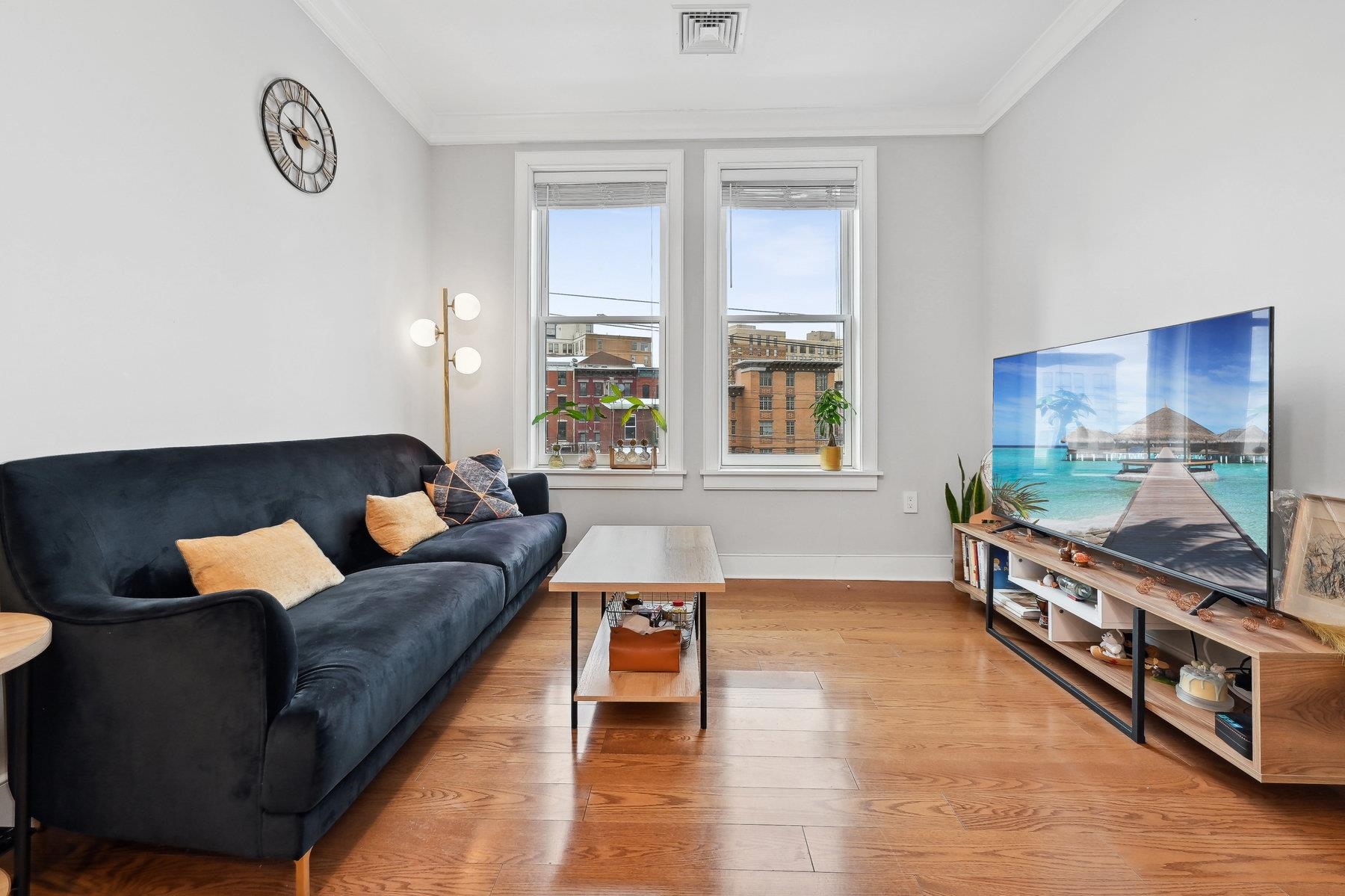 28 BRIGHT ST Unit: 301