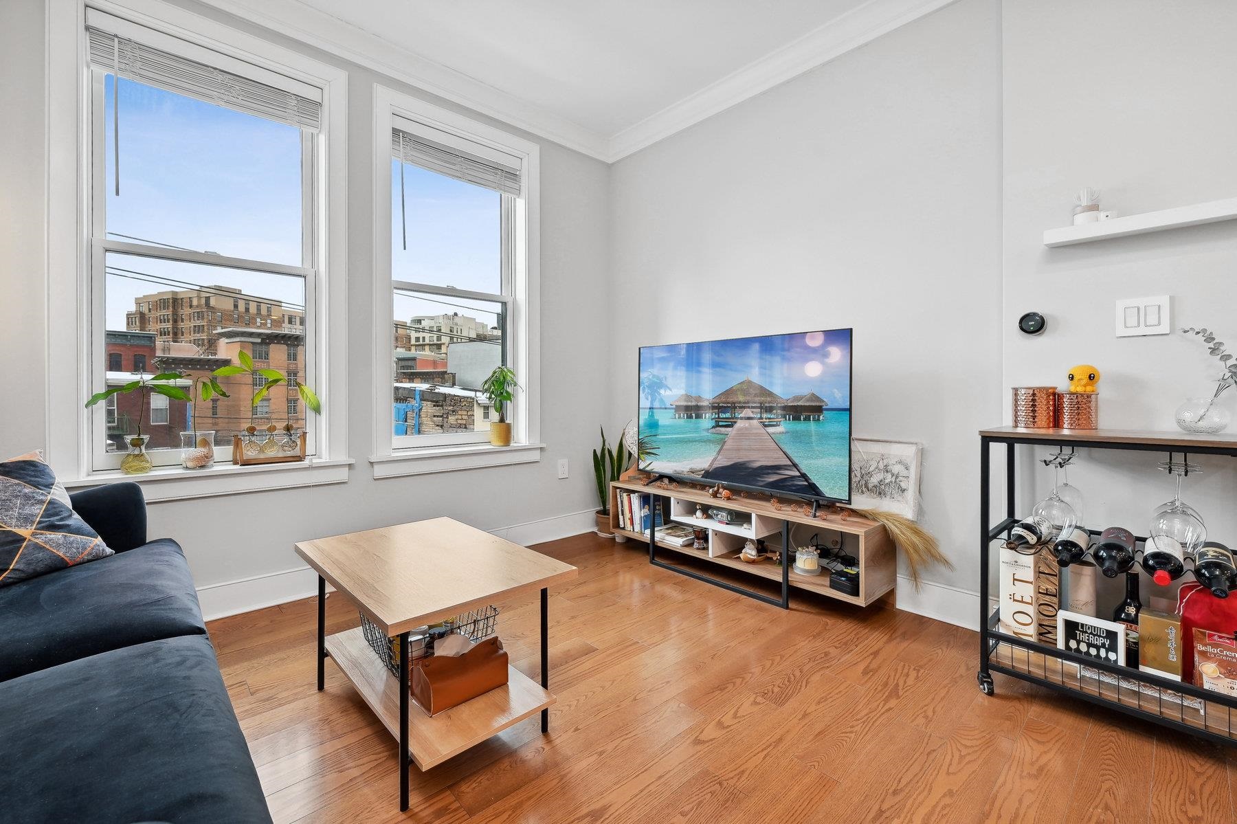 28 BRIGHT ST Unit: 301