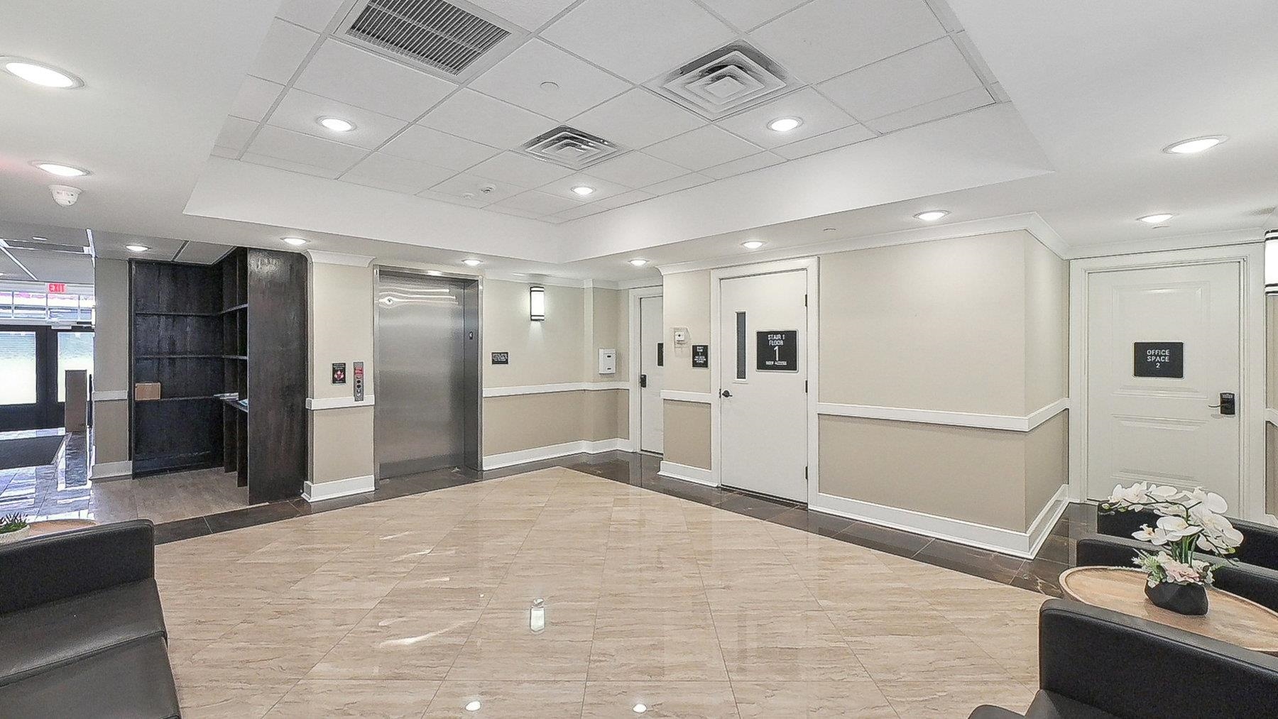 28 BRIGHT ST Unit: 301