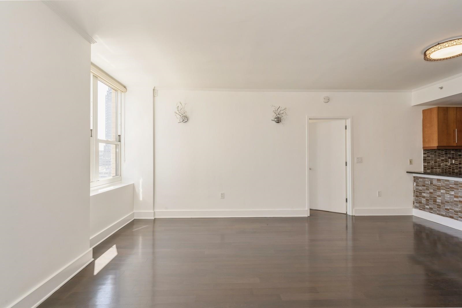 88 MORGAN ST Unit: 1505