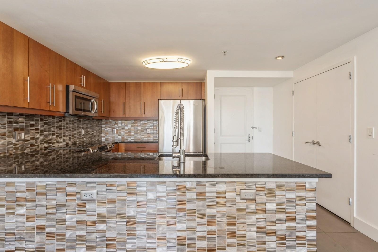 88 MORGAN ST Unit: 1505