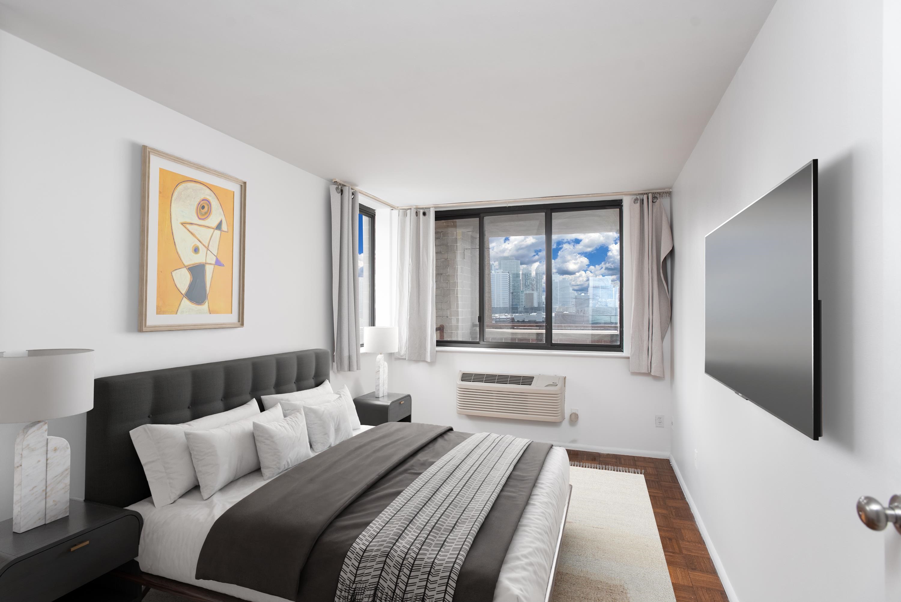 300 NEWARK ST Unit: 7E