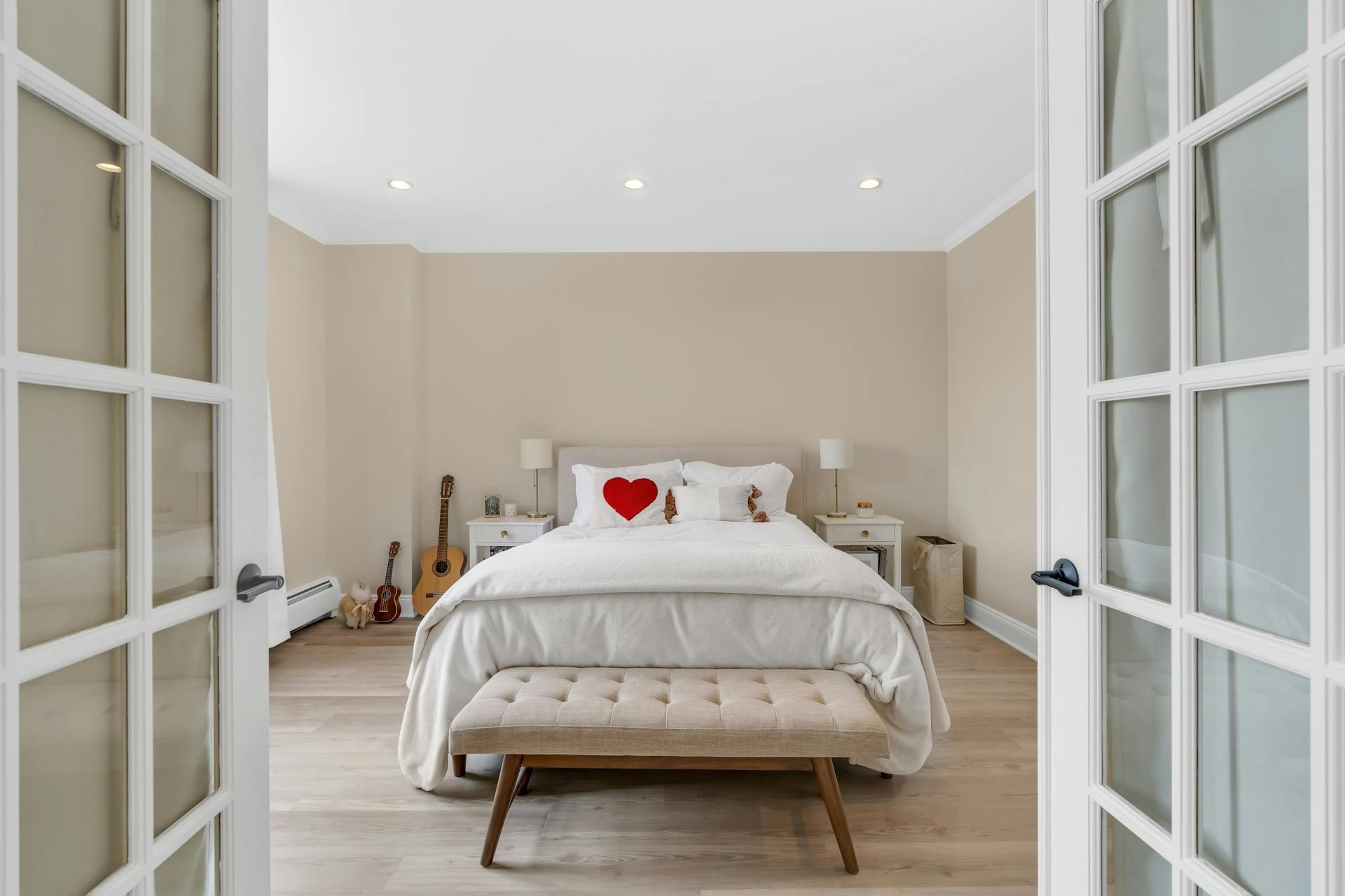 203 SHEARWATER CT WEST Unit: 33