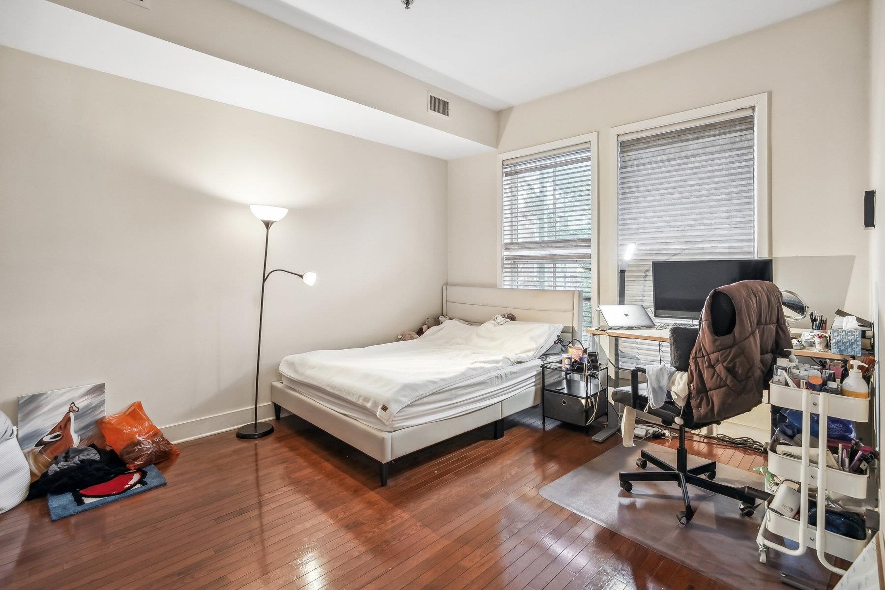 61 GRAND ST Unit: 2C