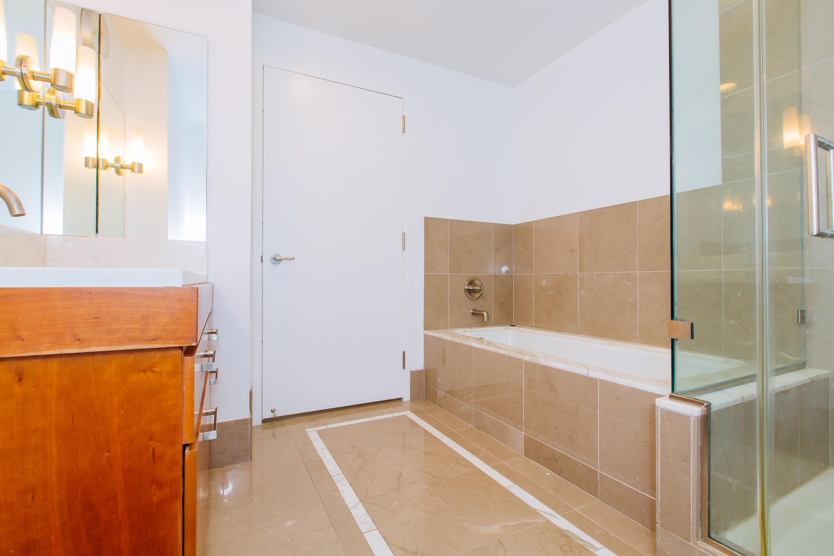 25 HUDSON ST Unit: 511