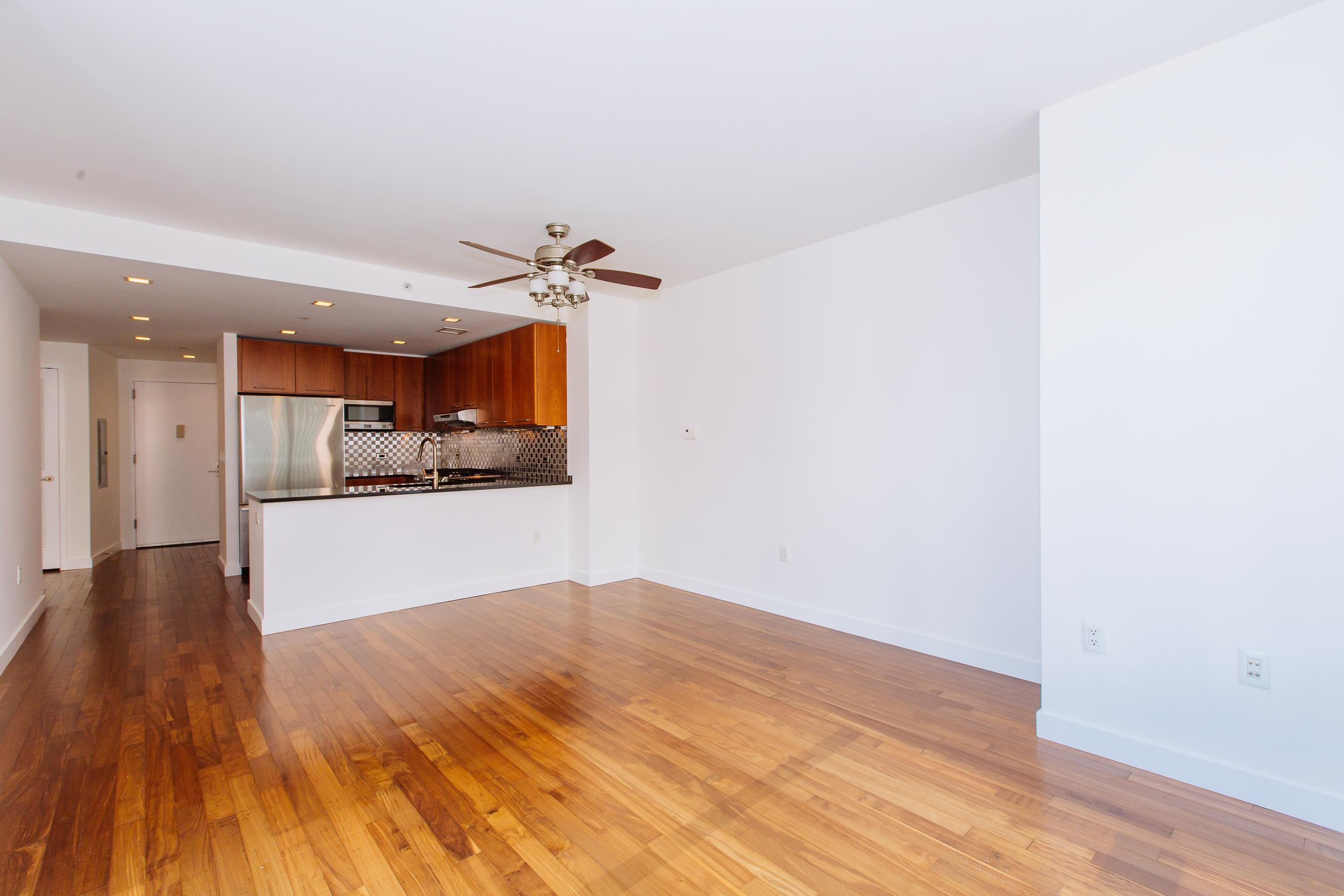 25 HUDSON ST Unit: 511