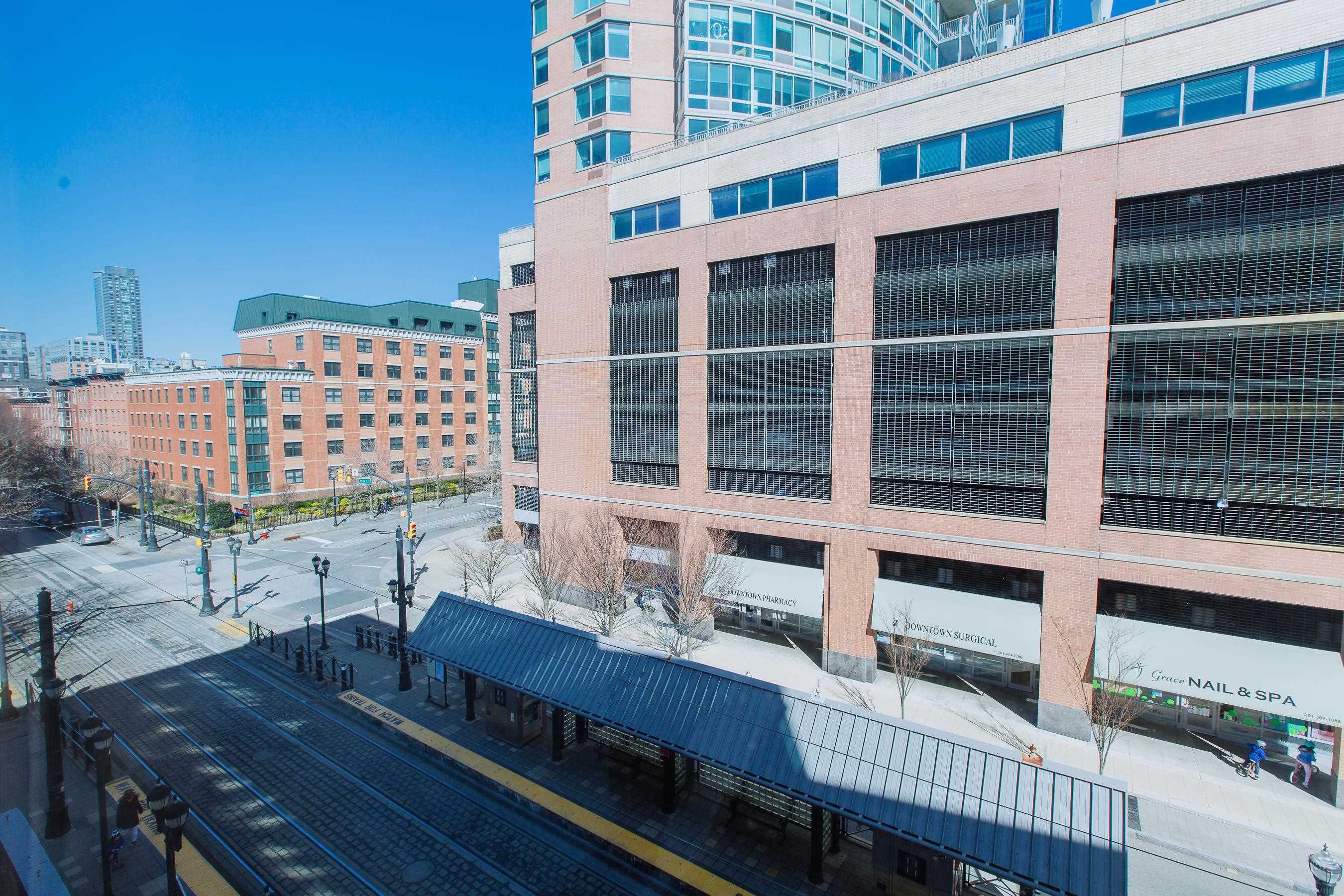 25 HUDSON ST Unit: 511