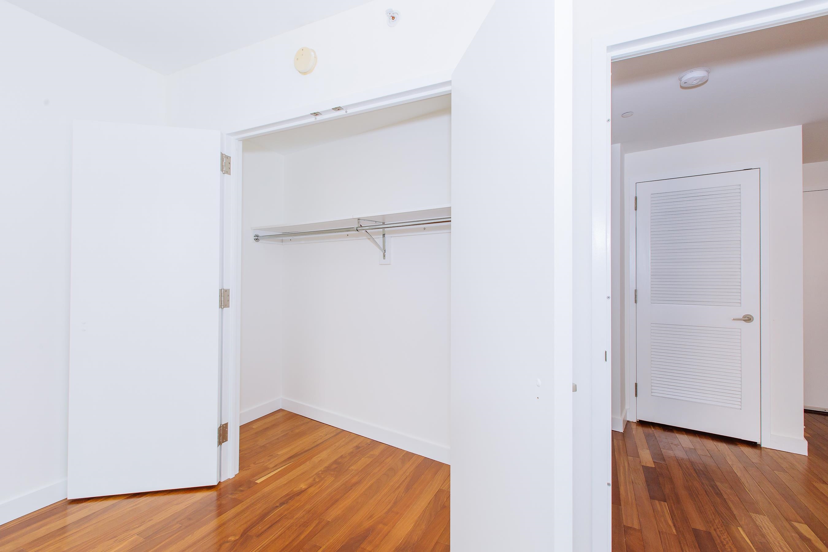 25 HUDSON ST Unit: 511