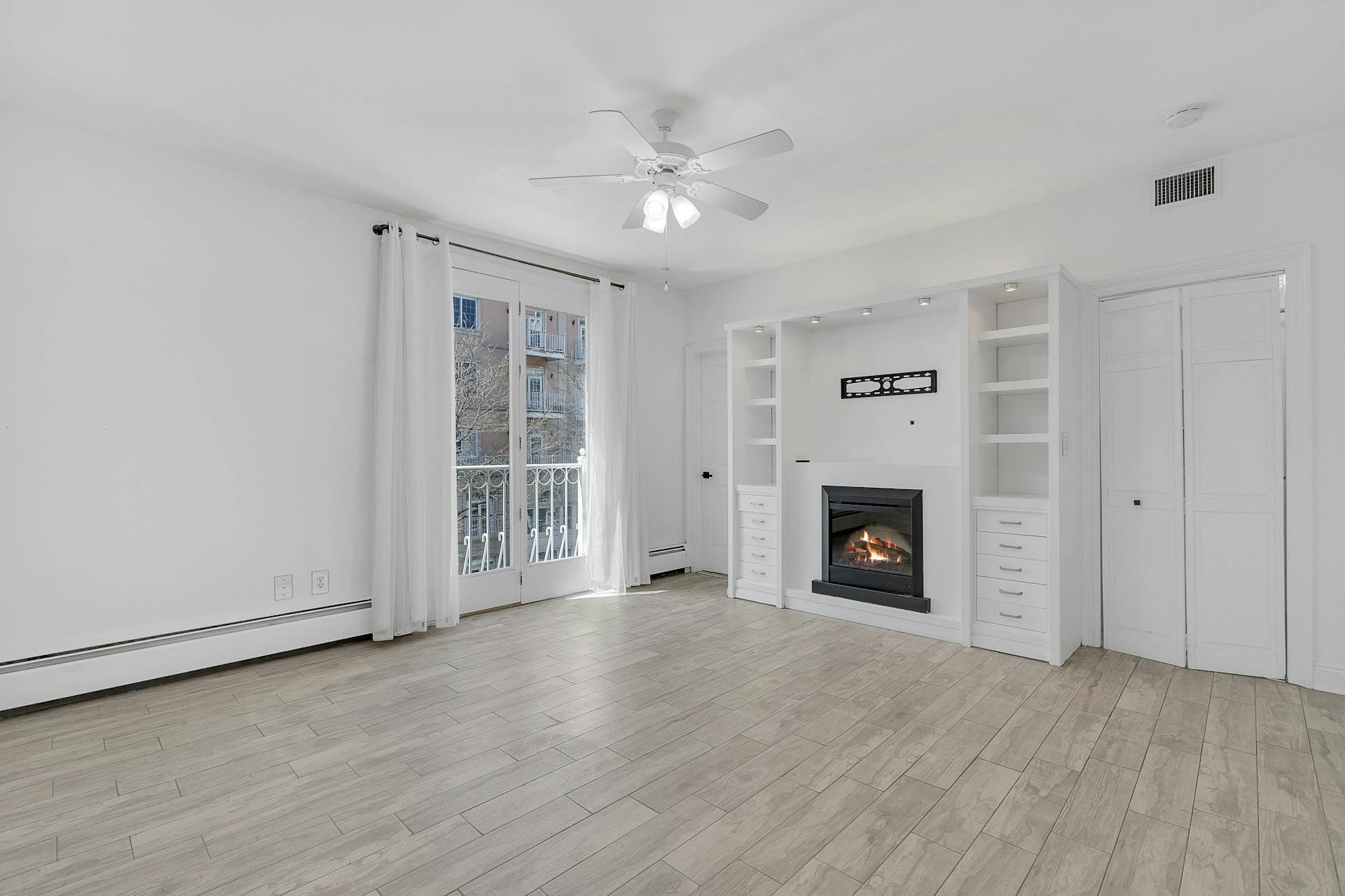 203 SHEARWATER CT WEST Unit: 31