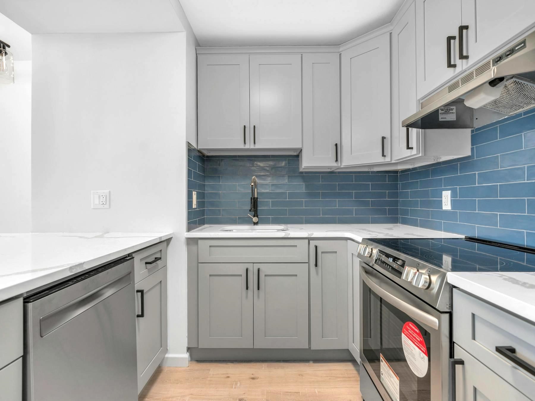 300 NEWARK ST Unit: 4H