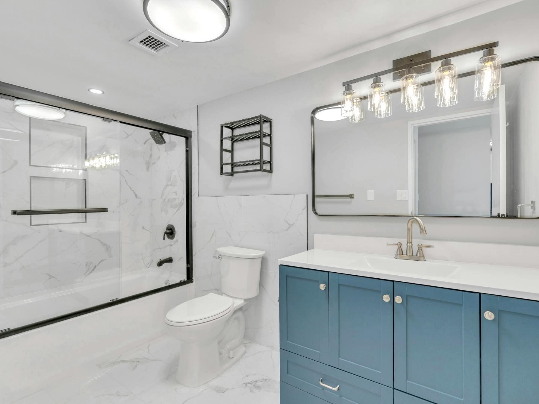 300 NEWARK ST Unit: 4H