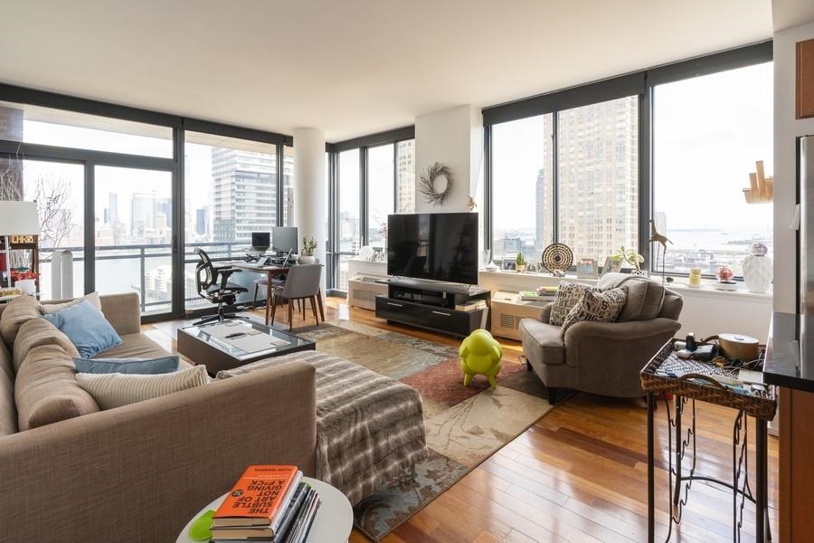 389 WASHINGTON ST Unit: 26K