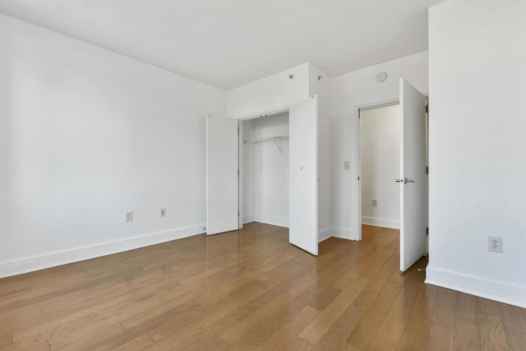 88 MORGAN ST Unit: 2509