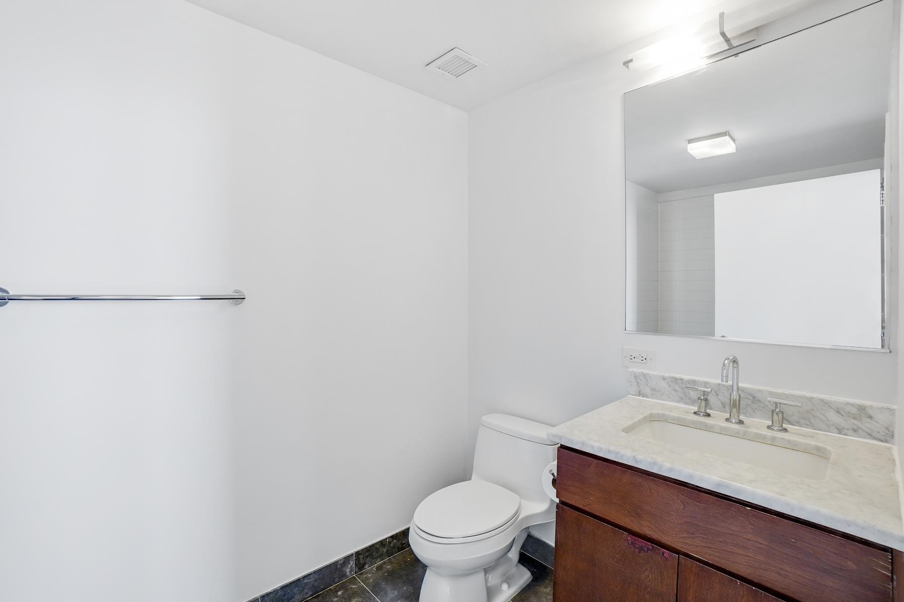 88 MORGAN ST Unit: 4708