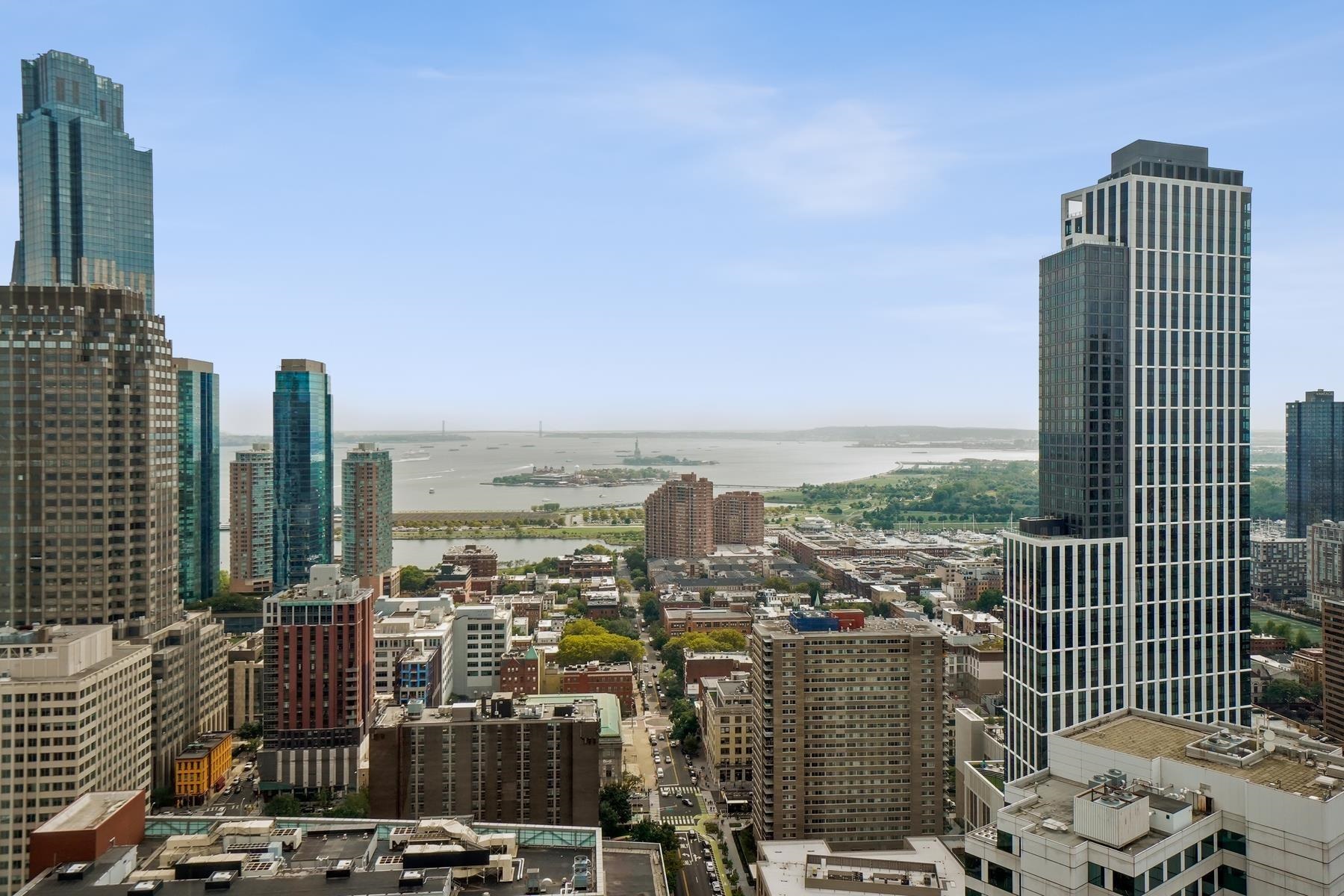 88 MORGAN ST Unit: 4708