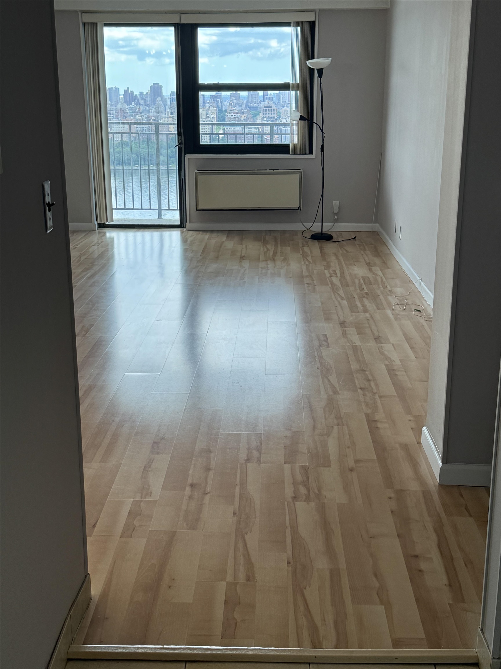 7855 BLVD EAST Unit: 28E