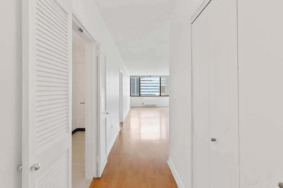 45 RIVER DR SOUTH Unit: 1205