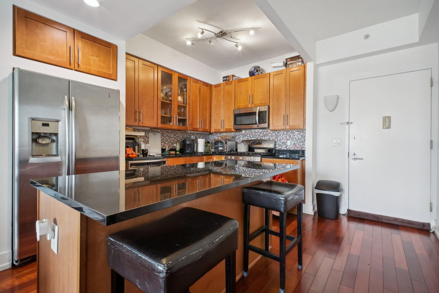 389 WASHINGTON ST Unit: 24H