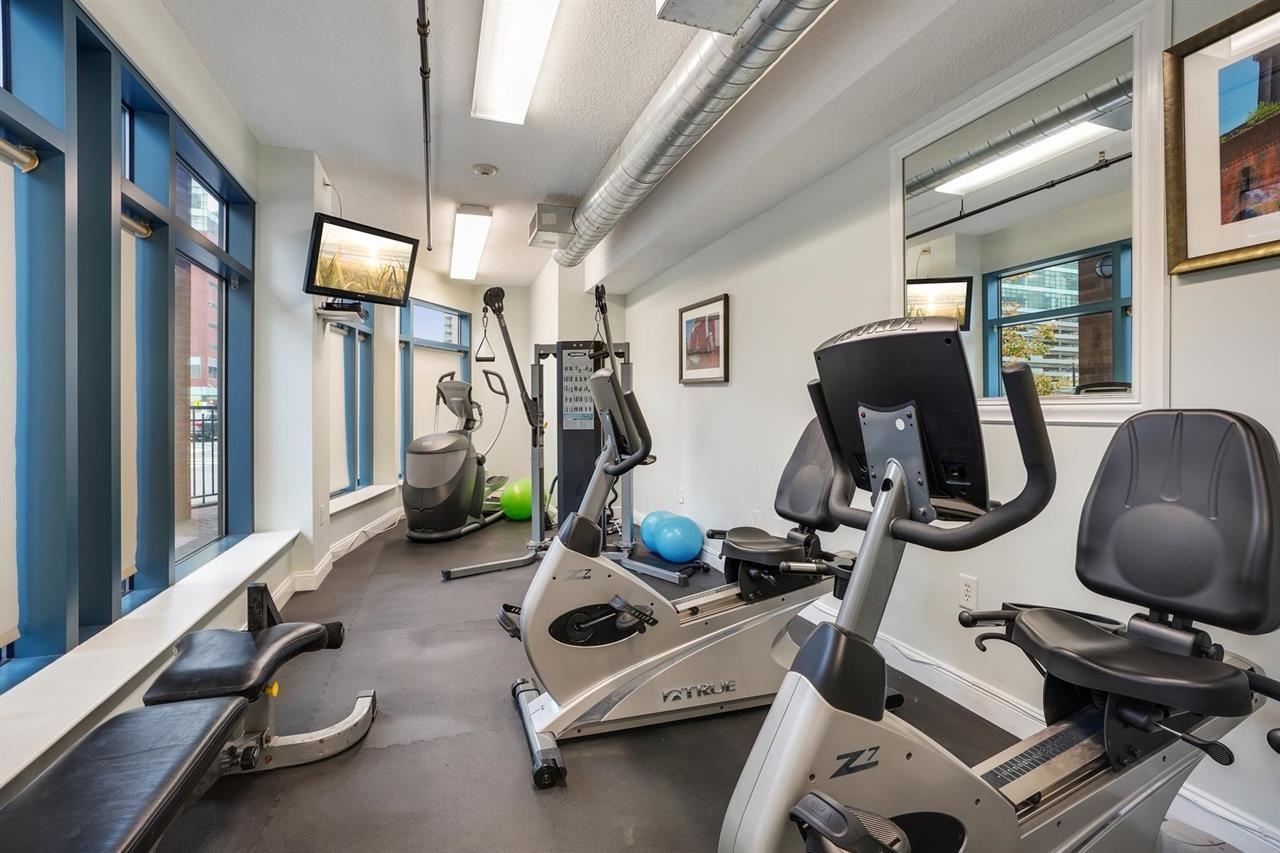 311 WASHINGTON ST Unit: 8E