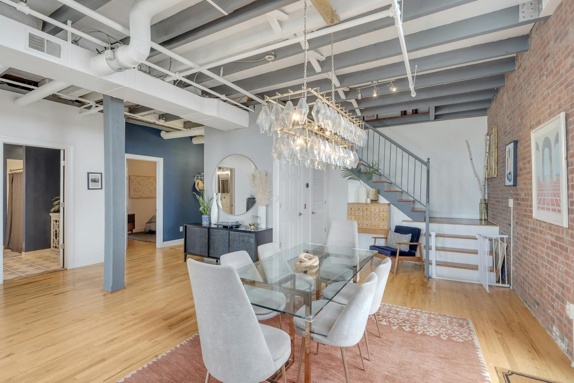 126 WEBSTER AVE Unit: 4F