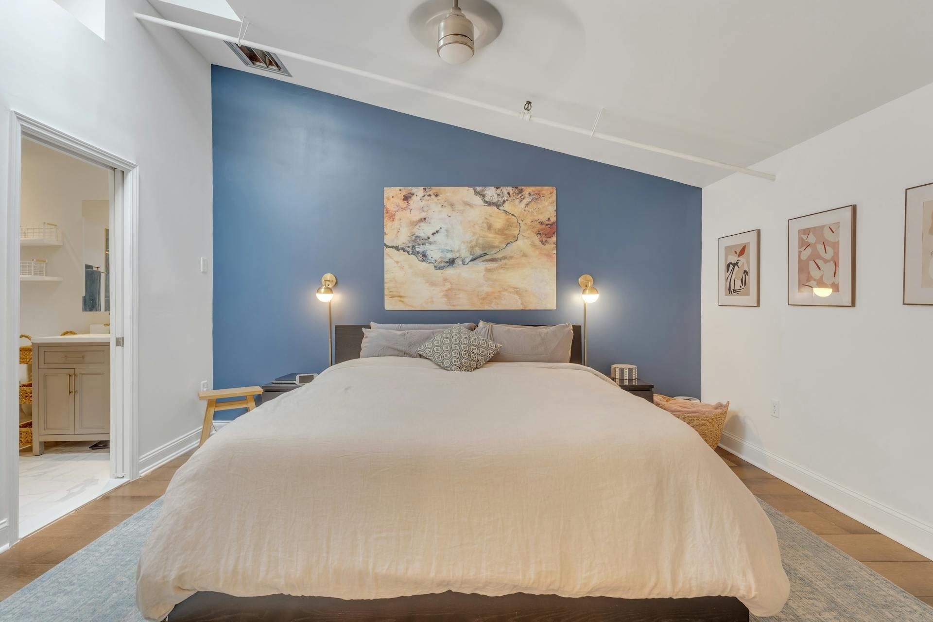 126 WEBSTER AVE Unit: 4F