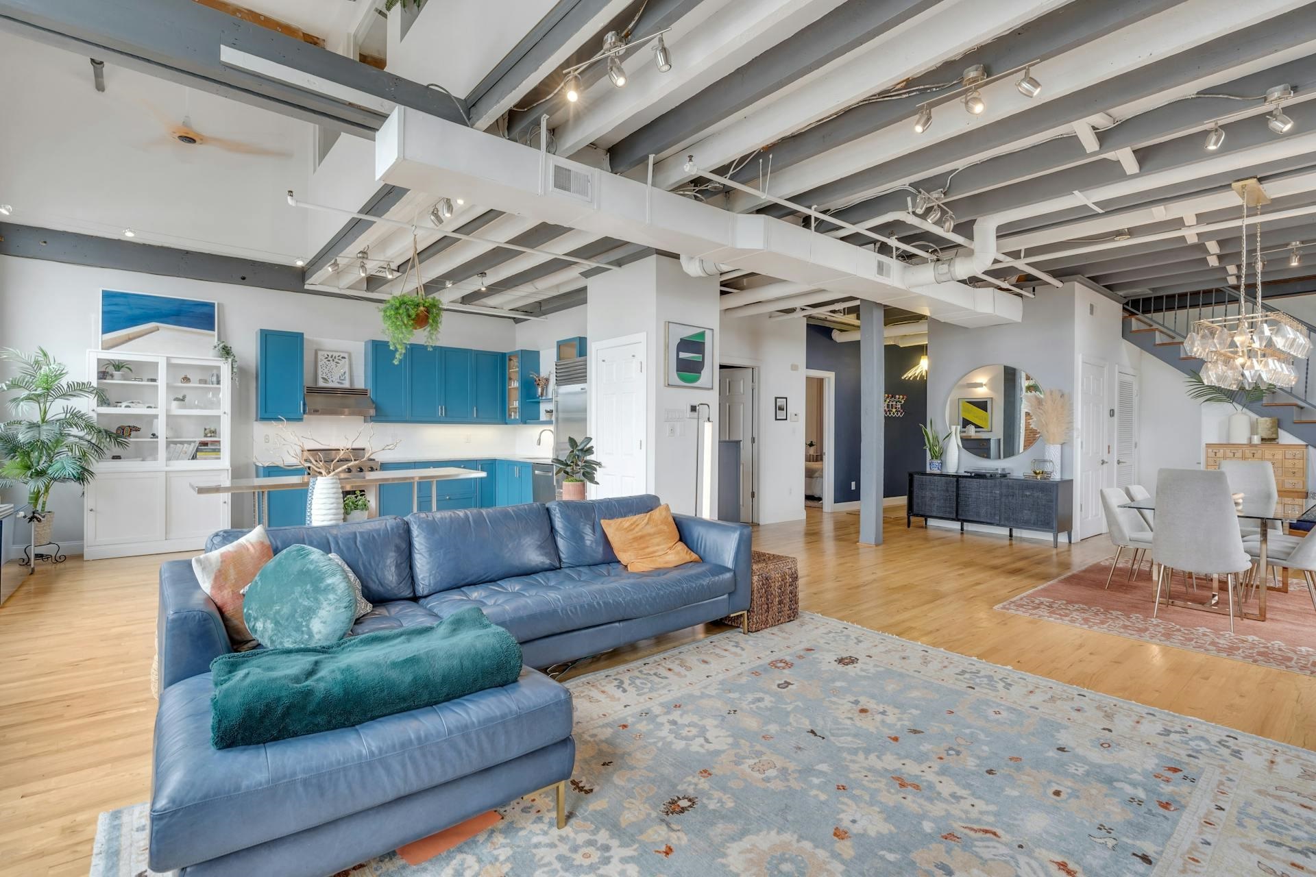 126 WEBSTER AVE Unit: 4F
