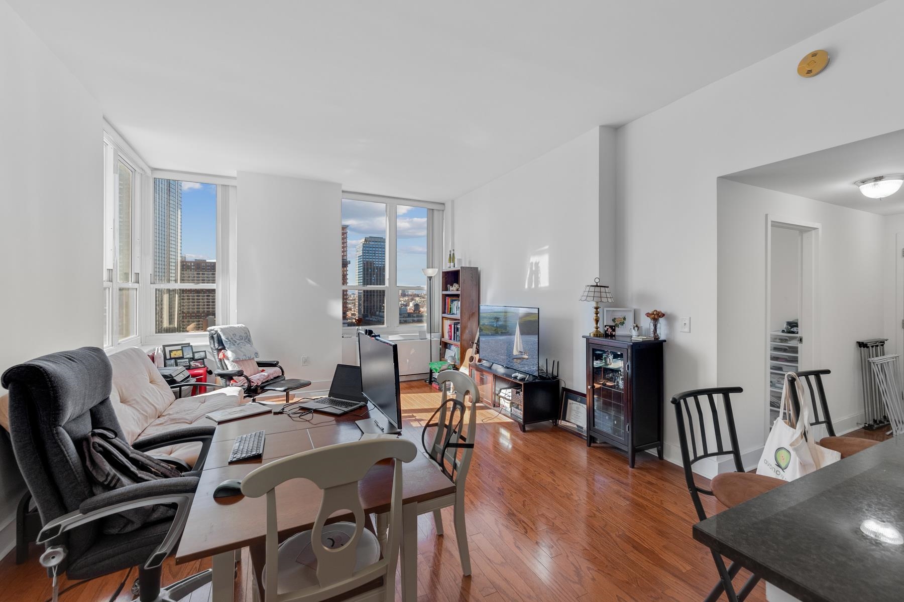 88 MORGAN ST Unit: 2109