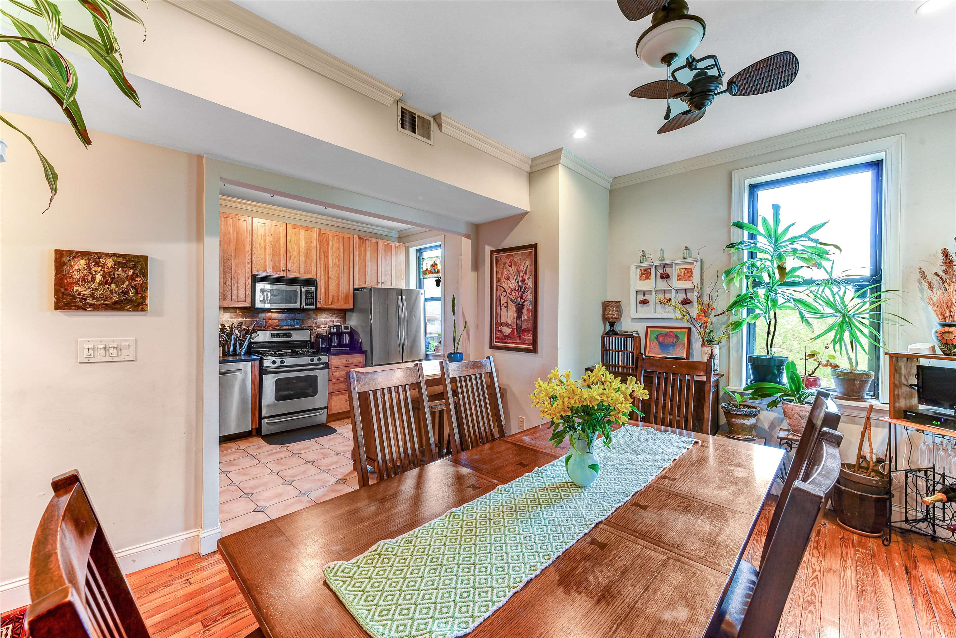 312 MONASTERY PL Unit: 2R