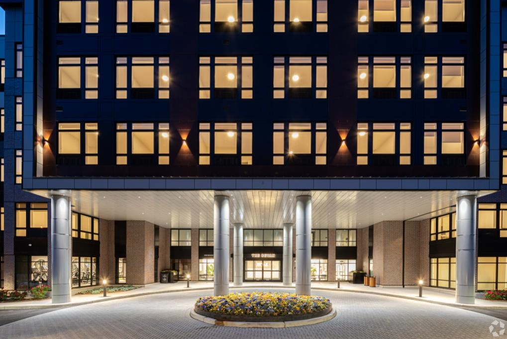 3 NEW YORK AVE Unit: 717