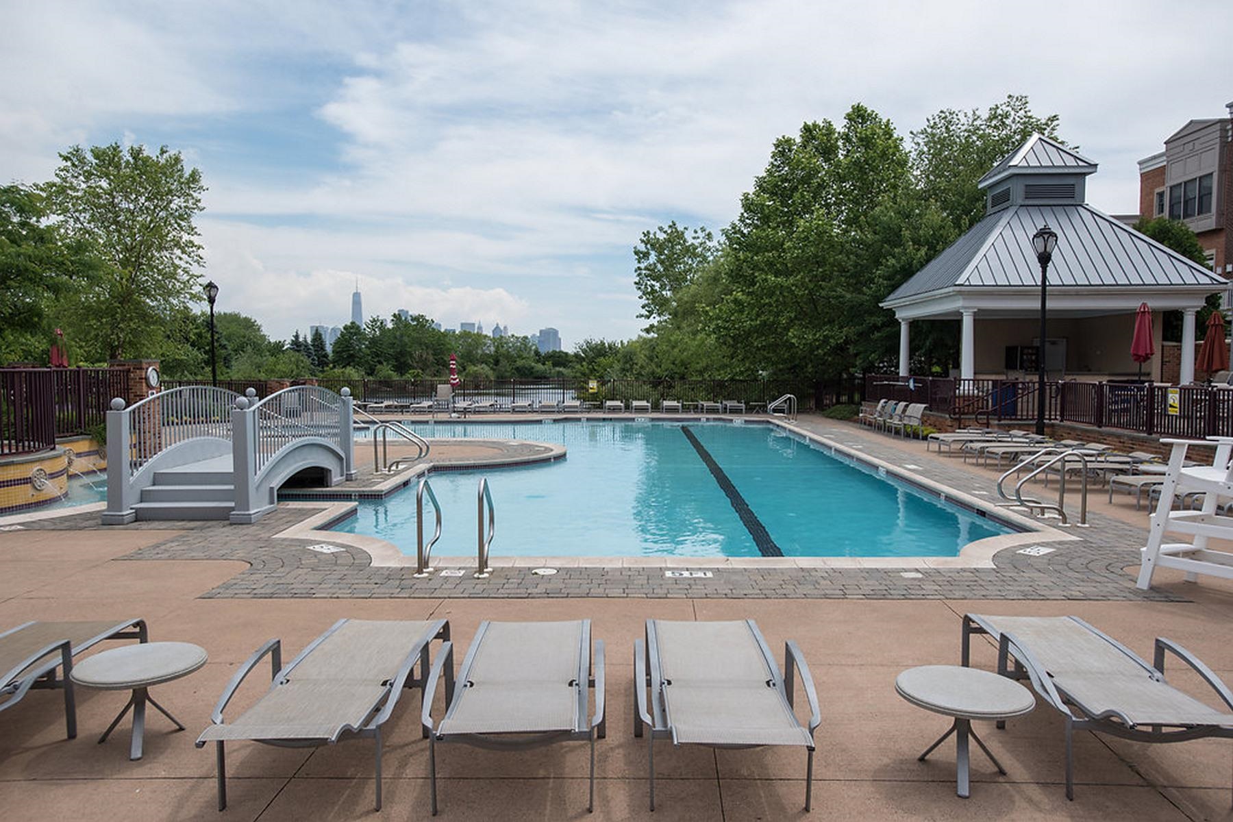 30 CONSTITUTION WAY Unit: 309