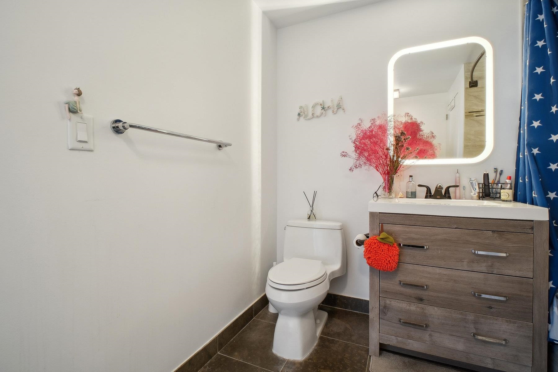 88 MORGAN ST Unit: 2503