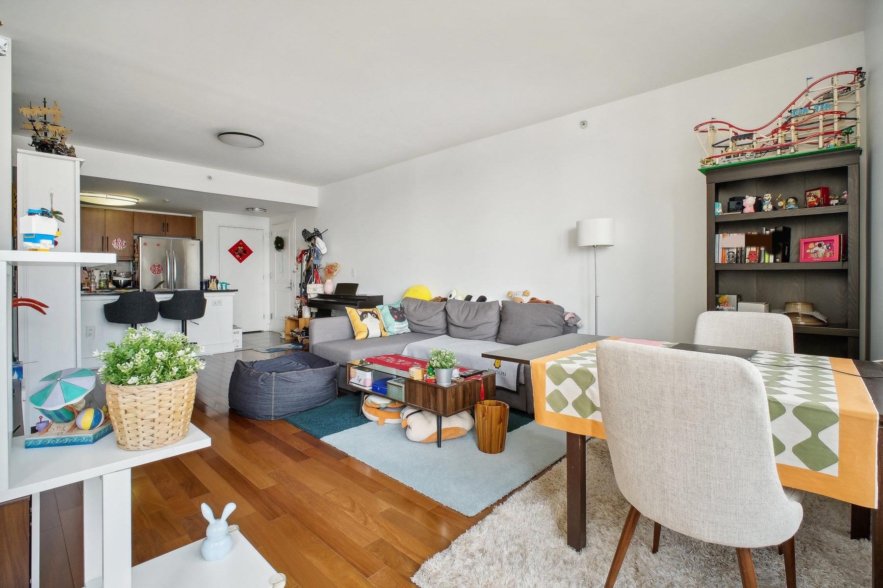 88 MORGAN ST Unit: 2503