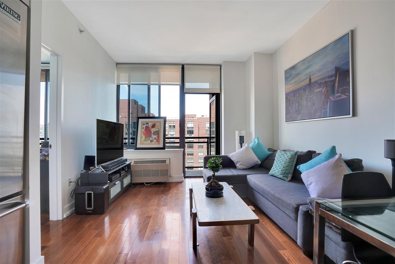 389 WASHINGTON ST Unit: 34D