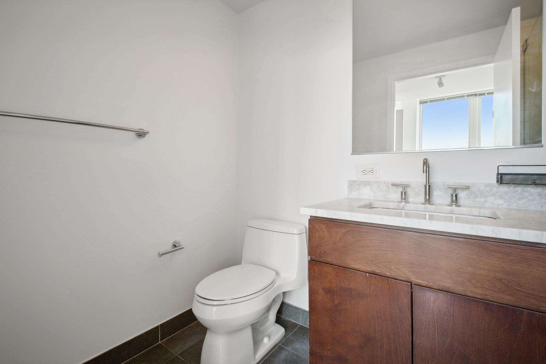 88 MORGAN ST Unit: 1506