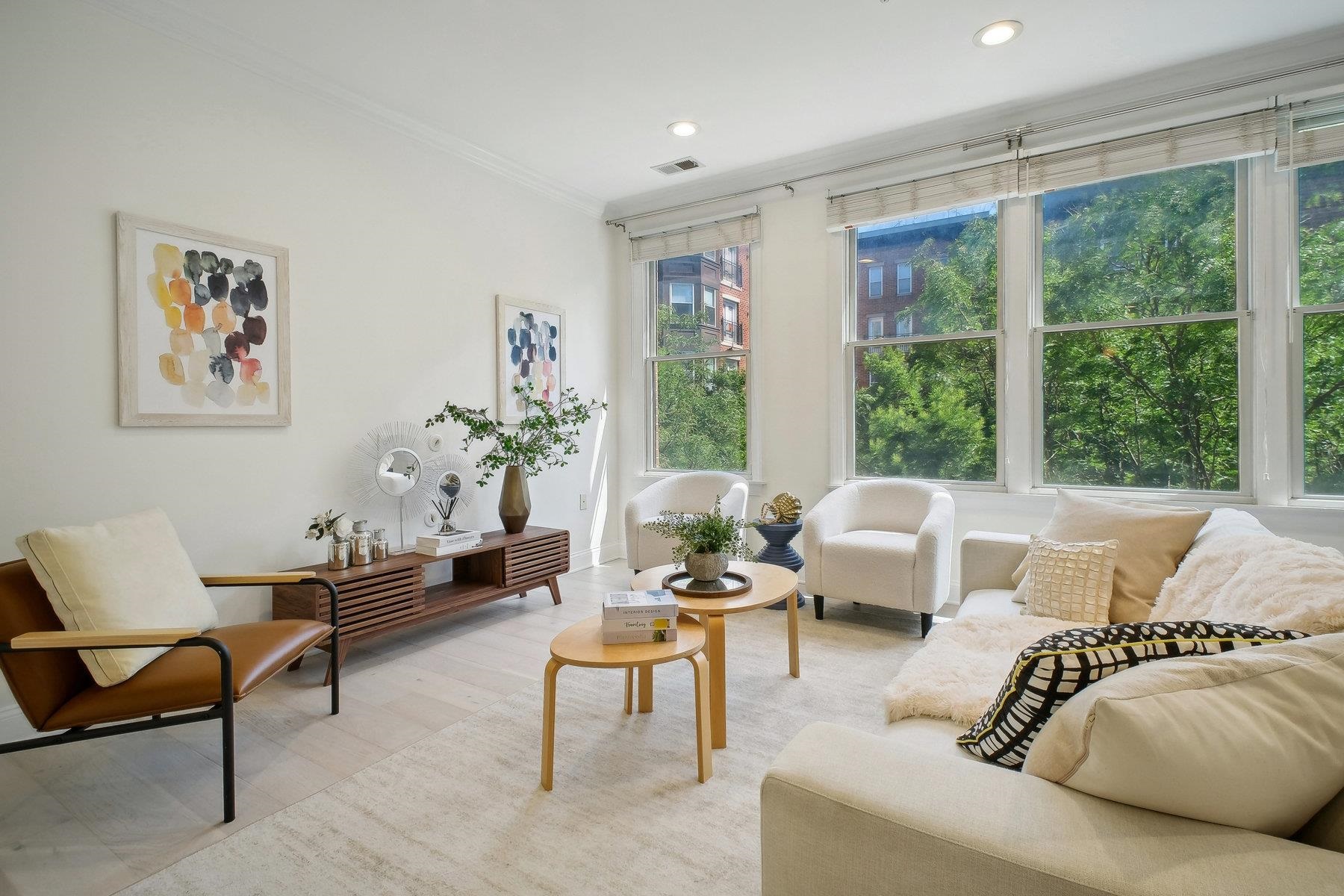 126 DUDLEY ST Unit: 319