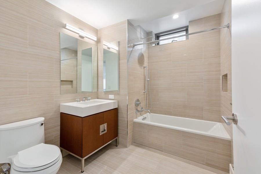 99 HUDSON ST Unit: 601