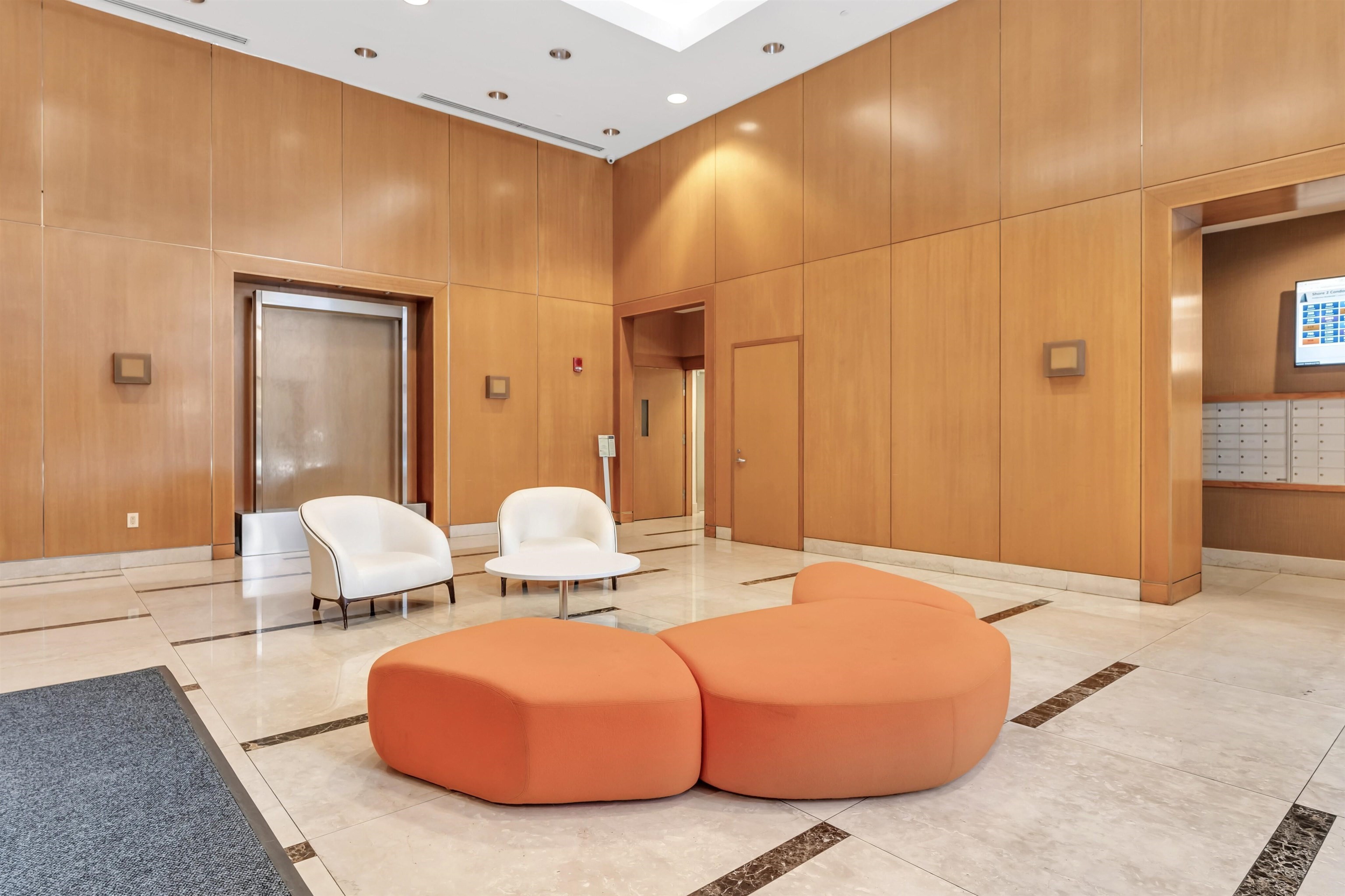 1 SHORE LANE Unit: 2505