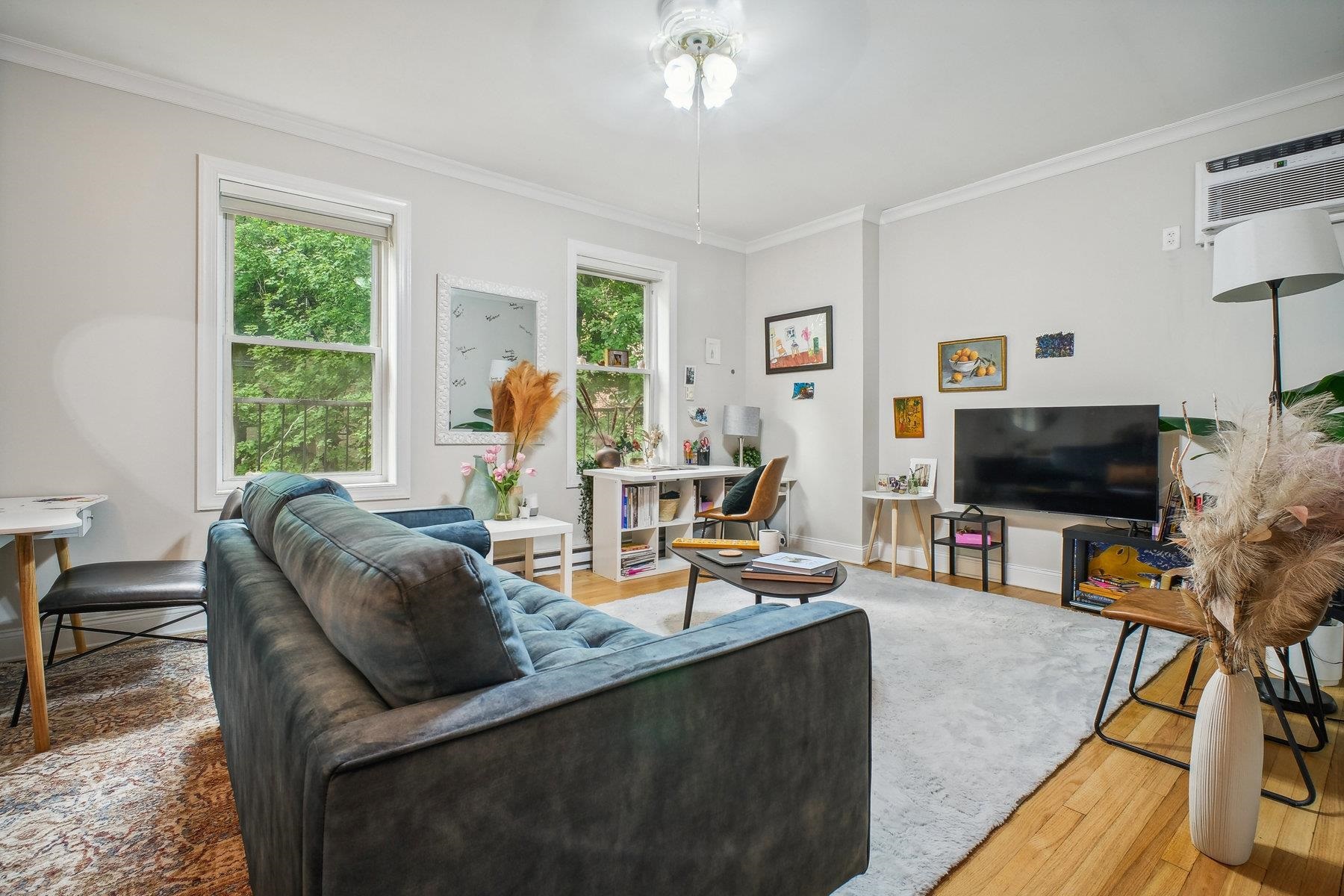 1016 WILLOW AVE Unit: 203