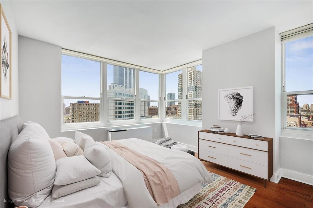 88 MORGAN ST Unit: 2008