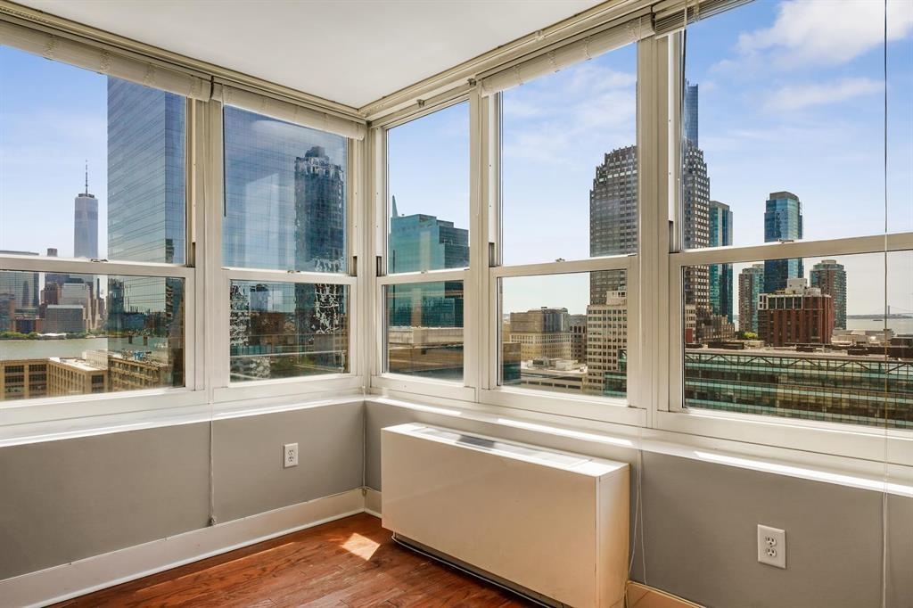 88 MORGAN ST Unit: 2008