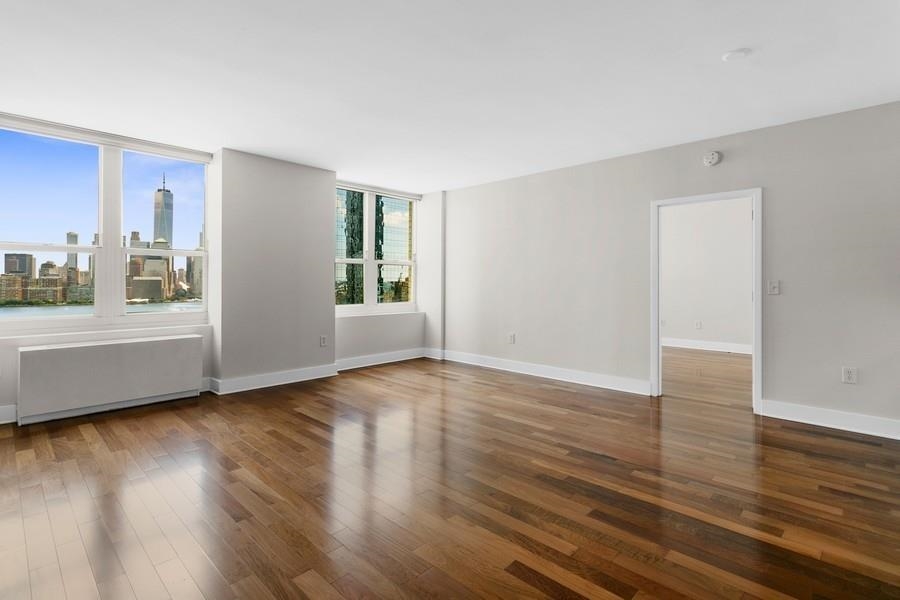 88 MORGAN ST Unit: 2405