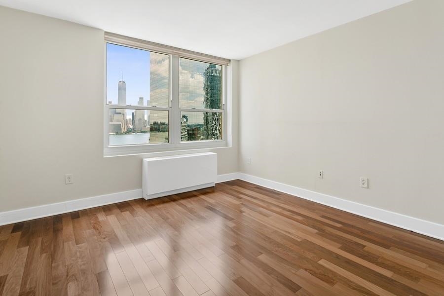 88 MORGAN ST Unit: 2405