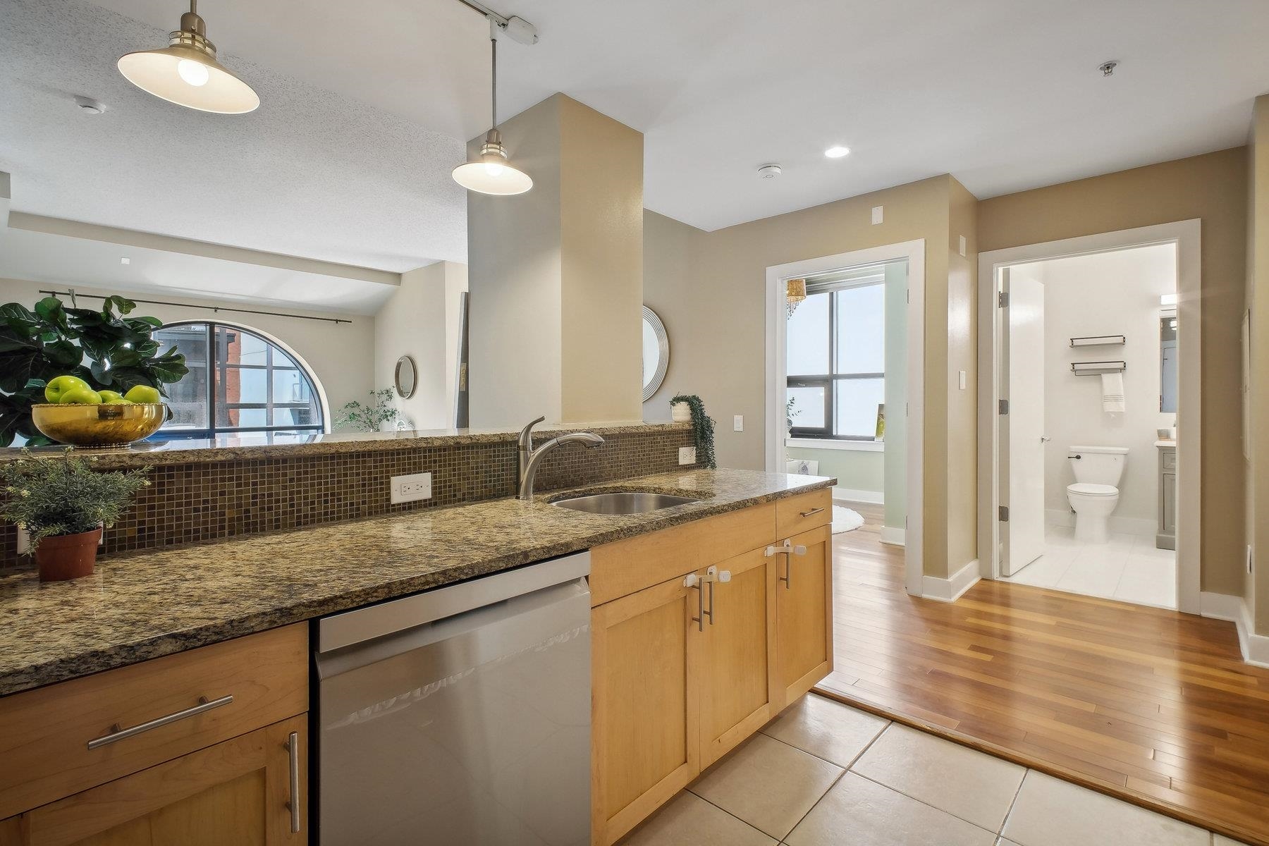 159 2ND ST Unit: 1103