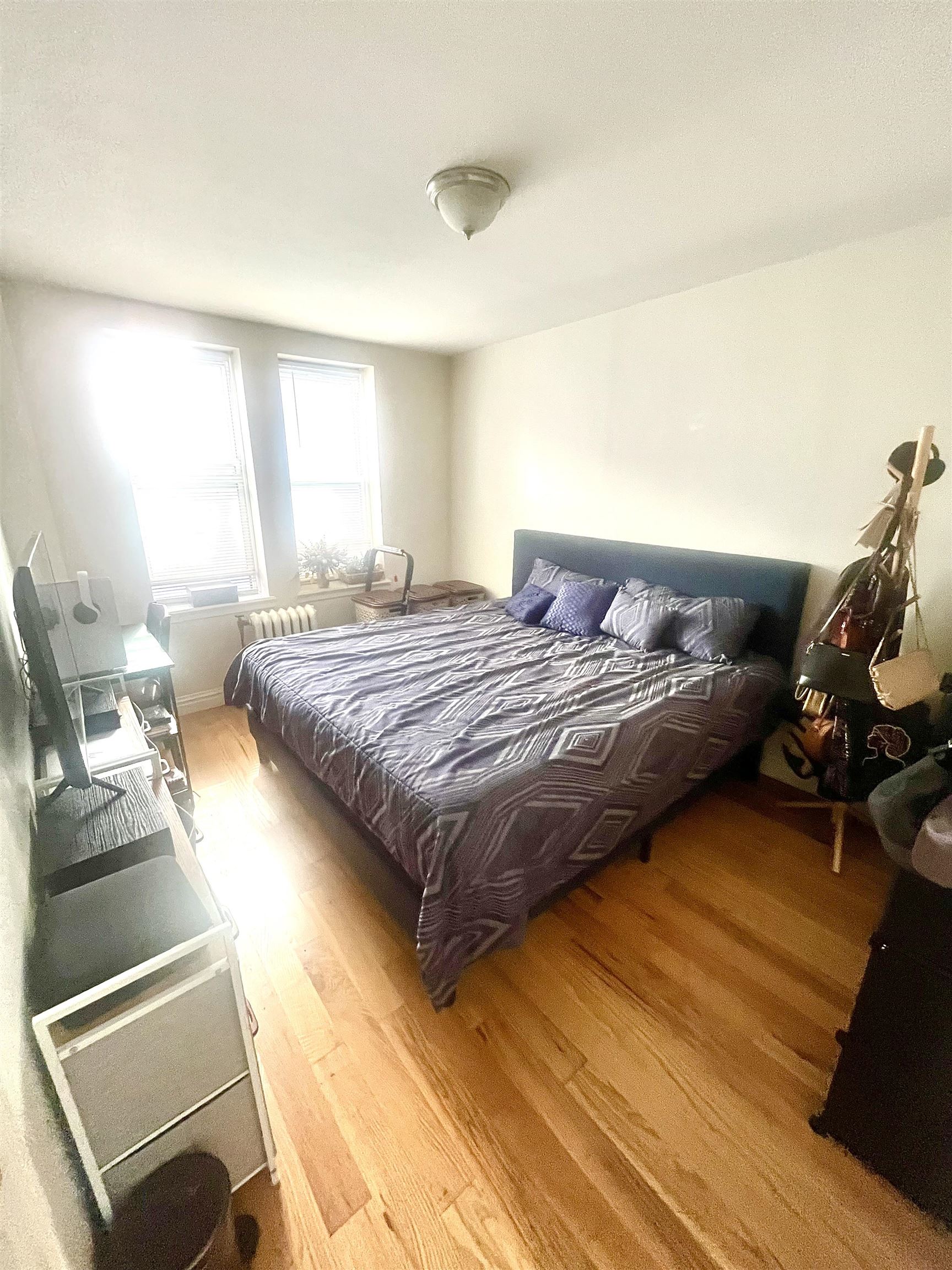 3315 PLEASANT AVE Unit: 310