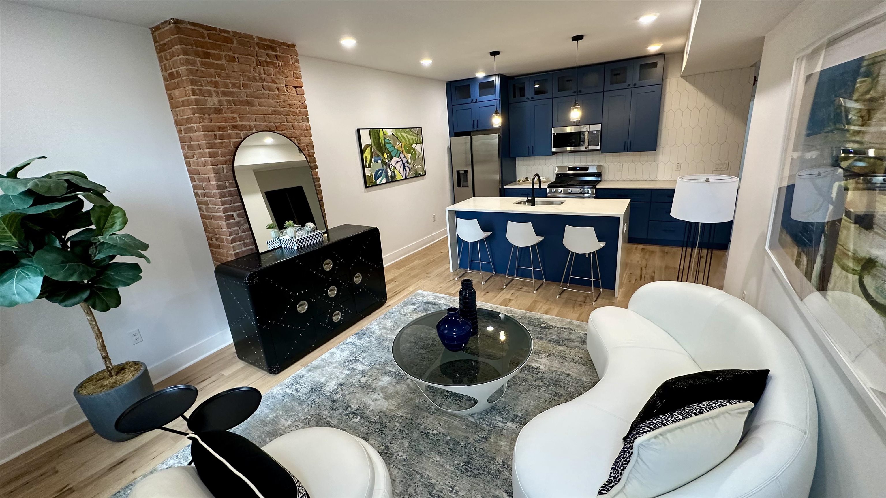 1205 NEW YORK AVE Unit: 2