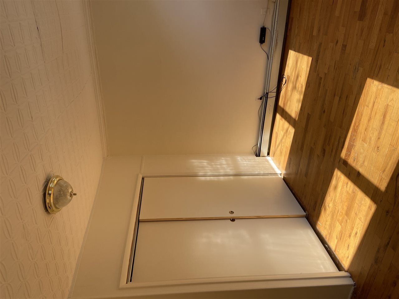 518 ADAMS ST Unit: 3