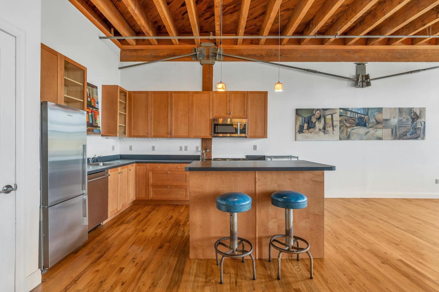 126 WEBSTER AVE Unit: 3B