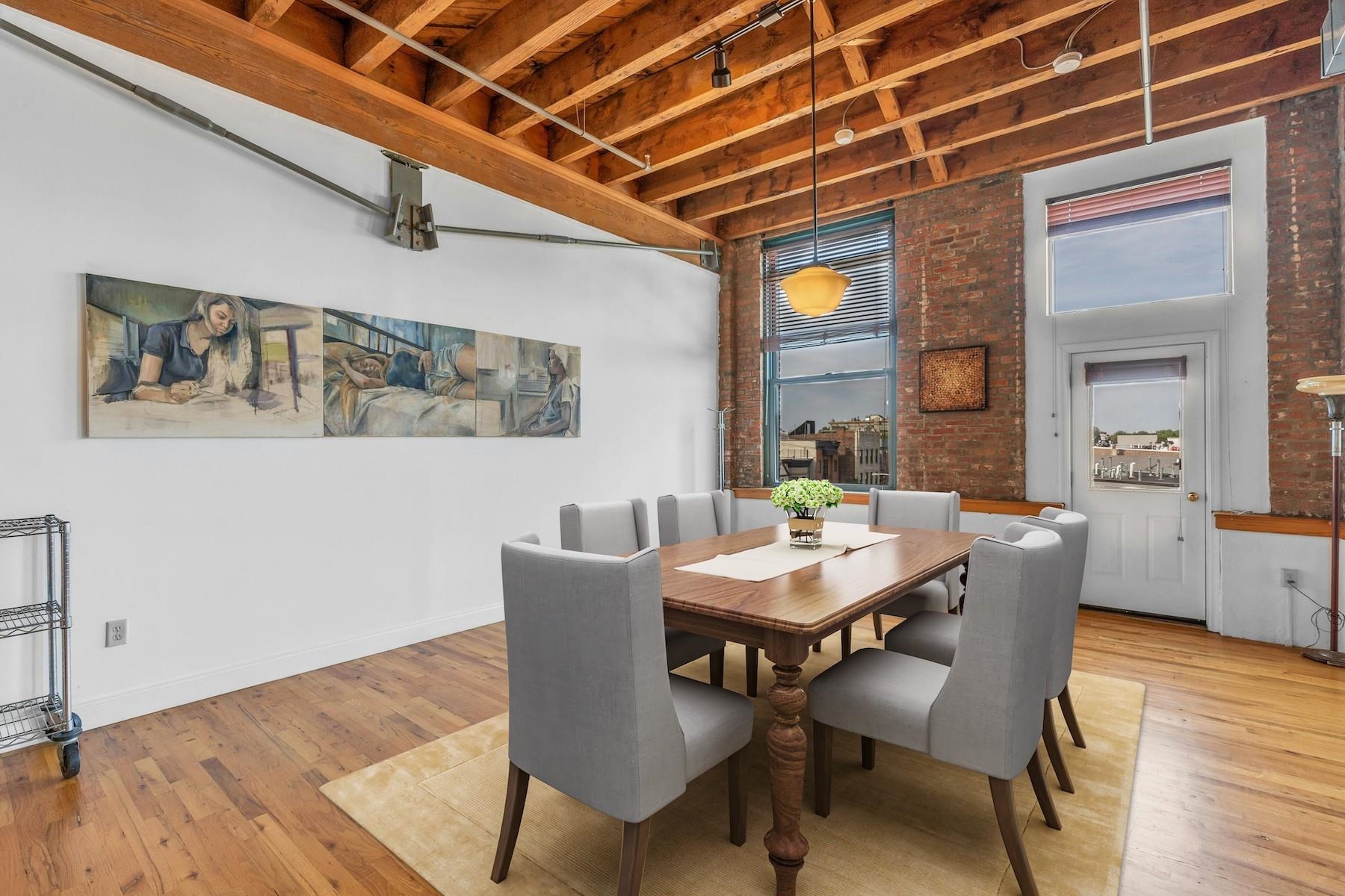 126 WEBSTER AVE Unit: 3B