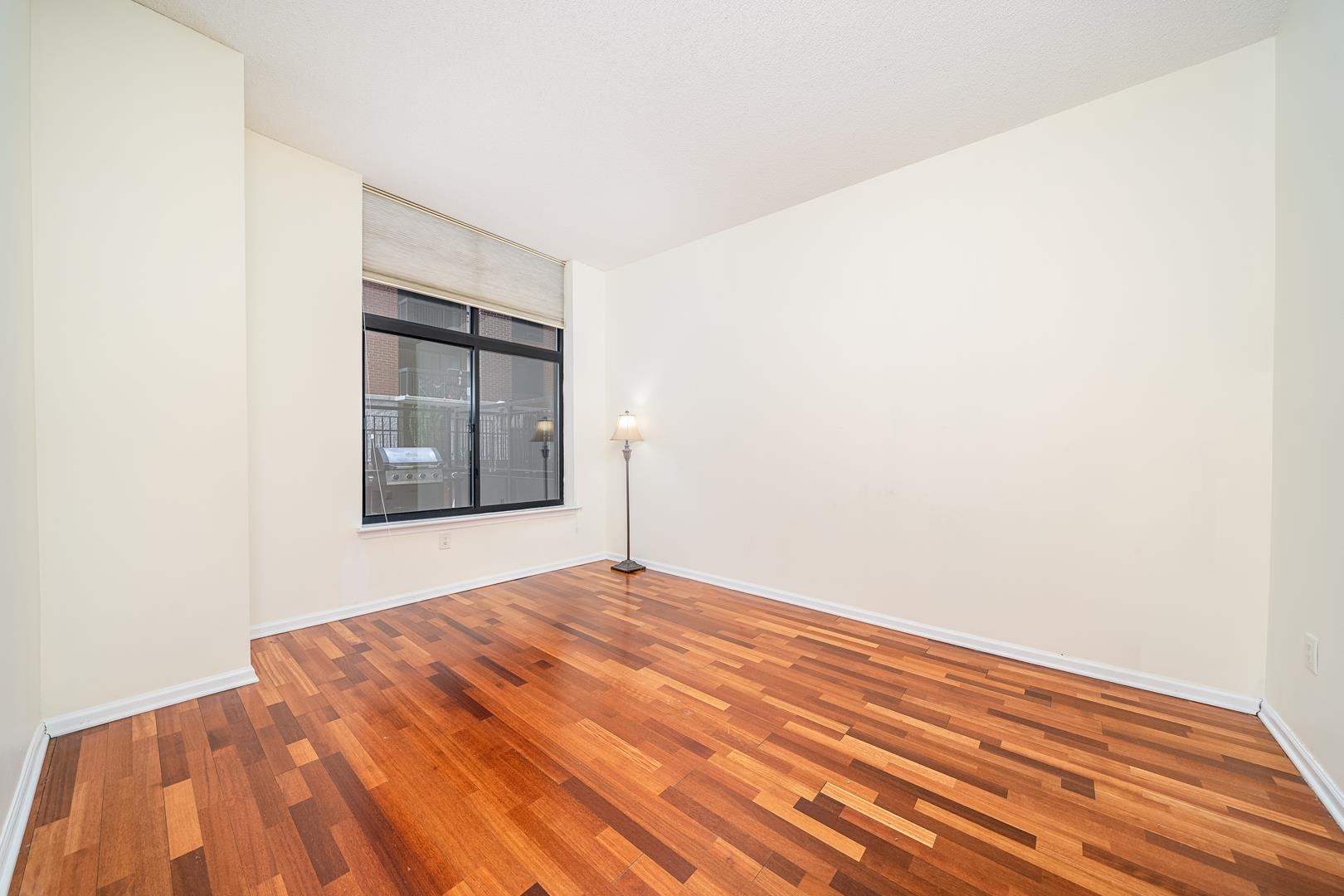 700 1ST ST Unit: 1b